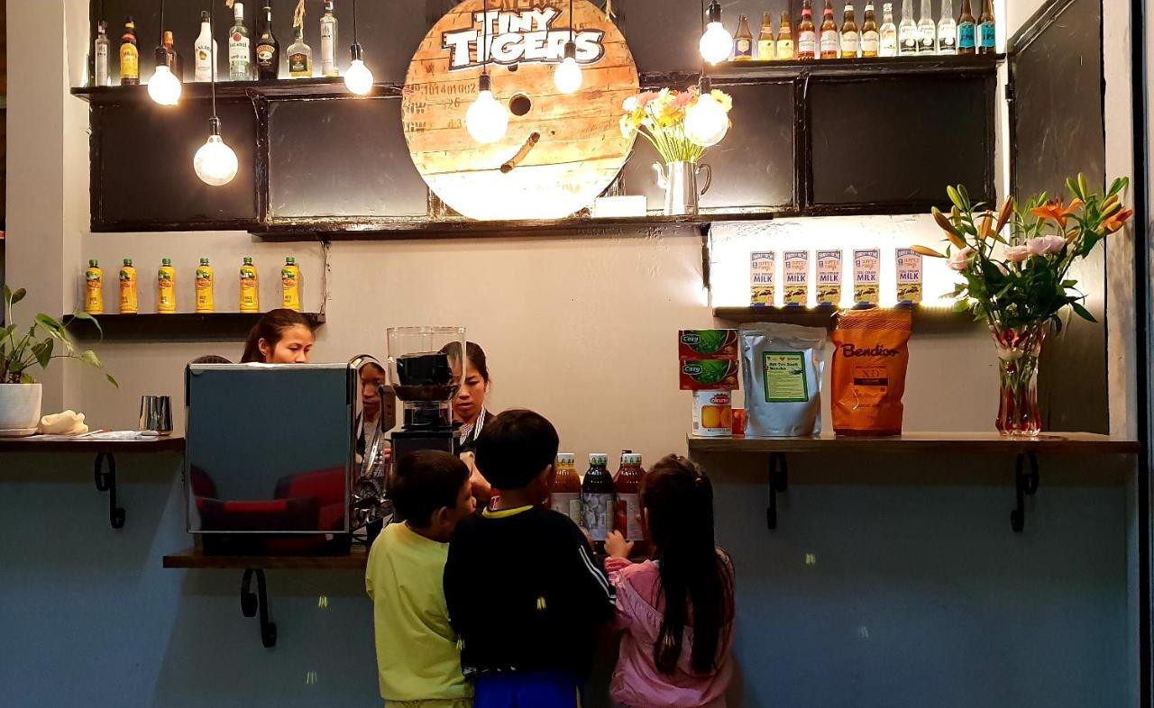 Tiny Tigers Hostel Da Lat Exterior photo